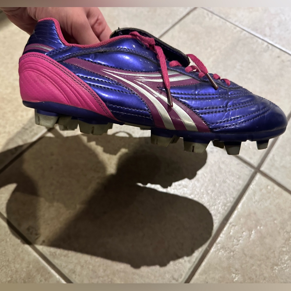 Diadora Blue and Pink Soccer Cleats
